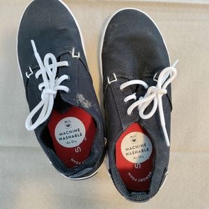 Excellent used condition boys canvas Sperry's, 2M